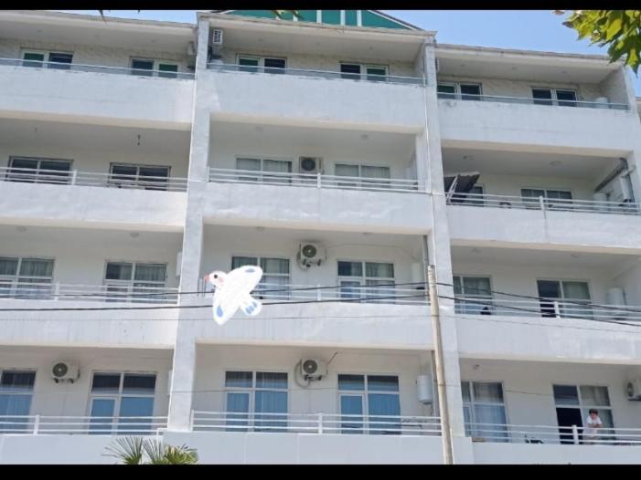 Guest House Astara Ngoại thất bức ảnh